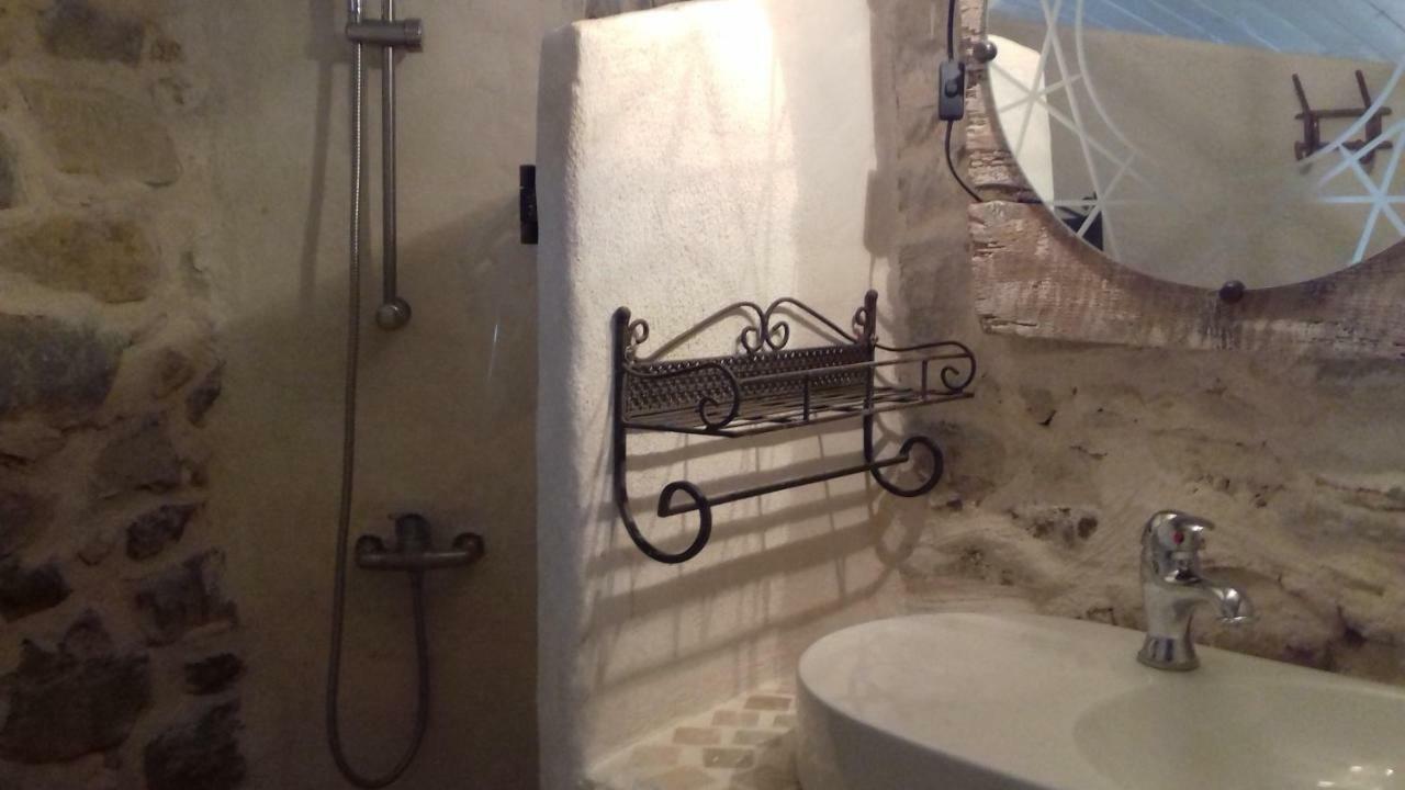 Le Patio Aux Hirondelles Villa Lagorce  Eksteriør bilde